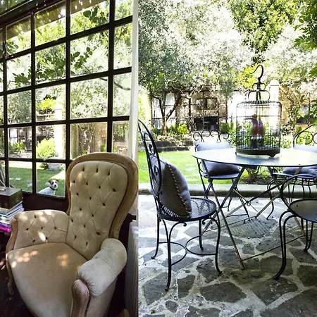 Ronco Giardino Apartment